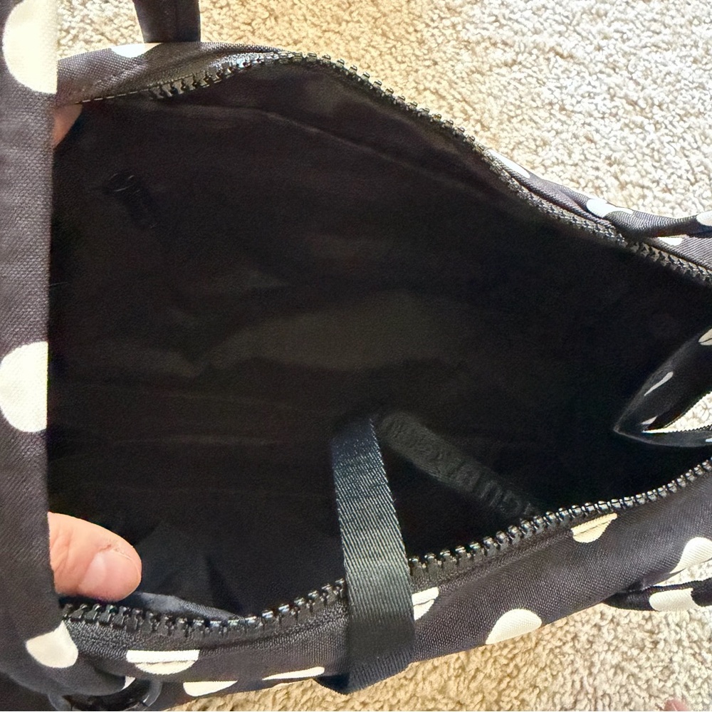 Baggu Regular Nylon Bowler Bag - Black Polka Dot (UO Exclusive) - Picture 7 of 7